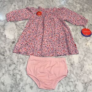 NWT MAGNETIC ME LONG SLEEVE DRESS WITH DIAPER COVER